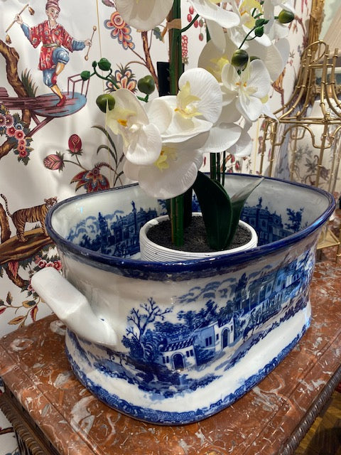Darling Footbath Garden Planter