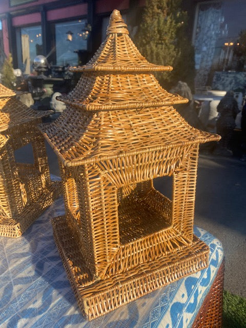 Wicker Pagodas Lantern