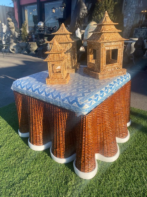 Wicker Pagodas Lantern