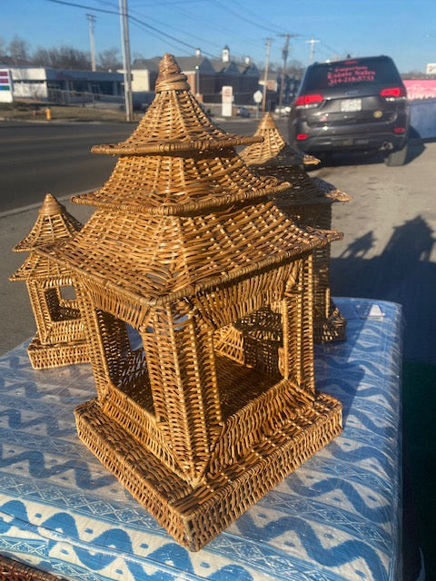Wicker Pagodas Lantern