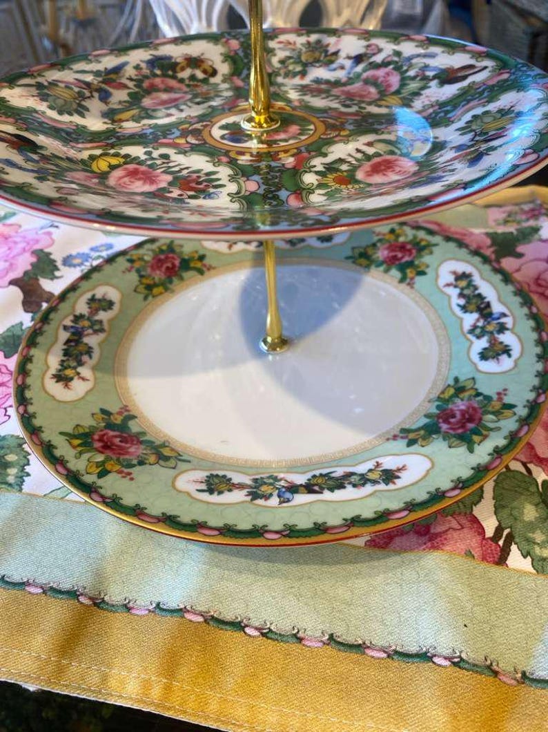 3 Tiered Williams Sonoma Famille Rose Cake Dessert Stand