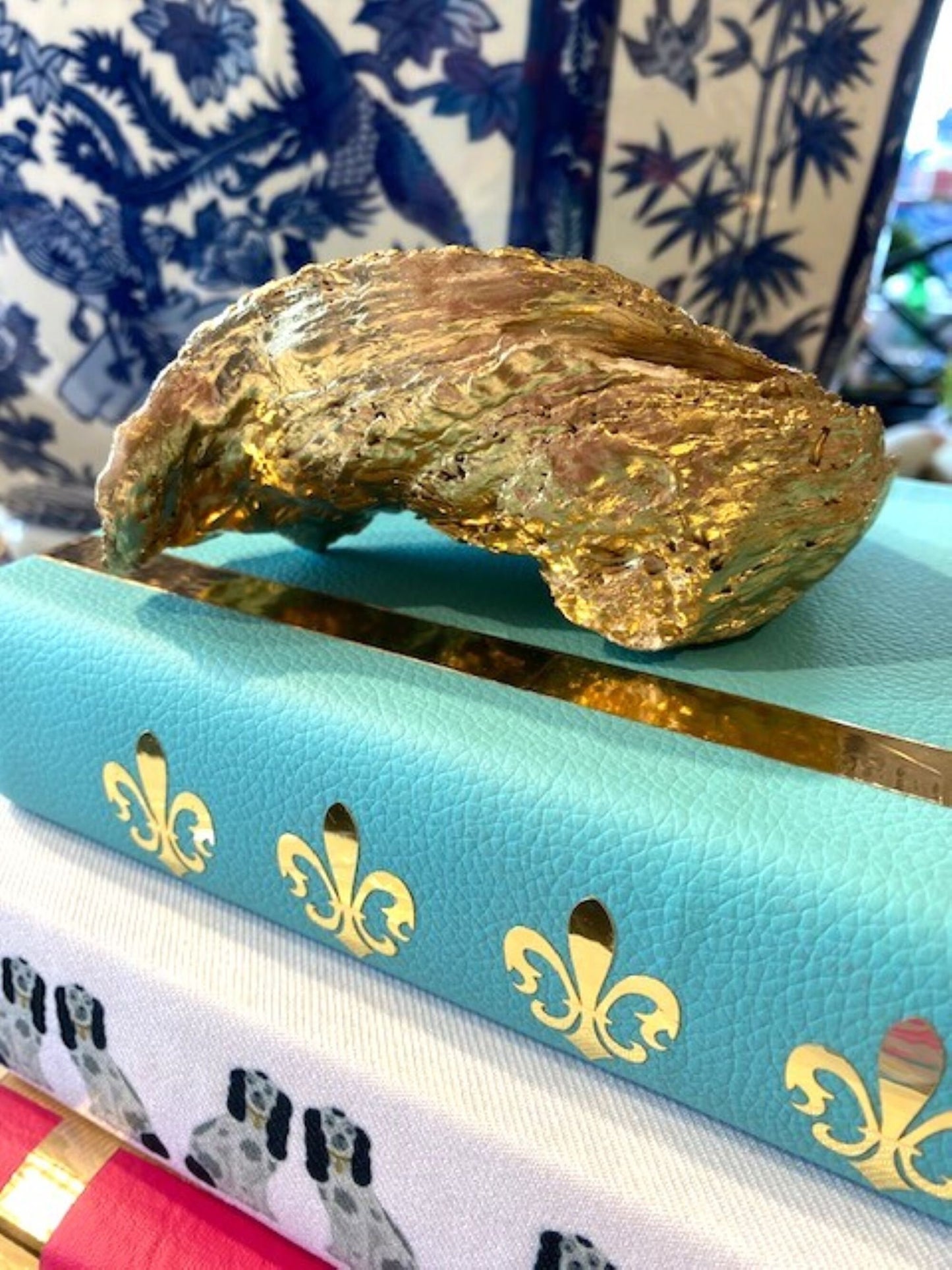 Gilded Oyster Shells Ginger Jar