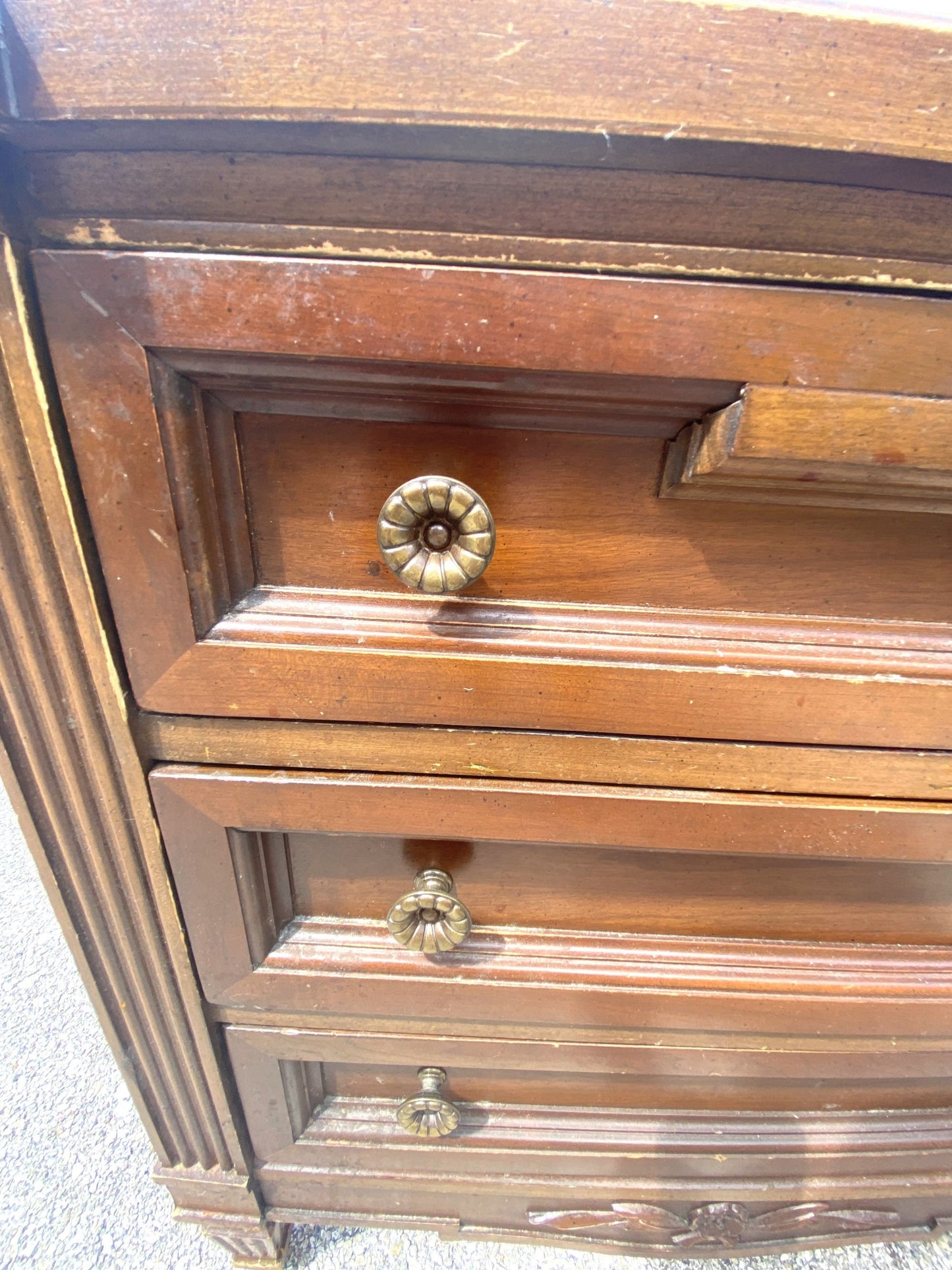 LACQUER DESIGN Your Own Pair Nitestands /End tables