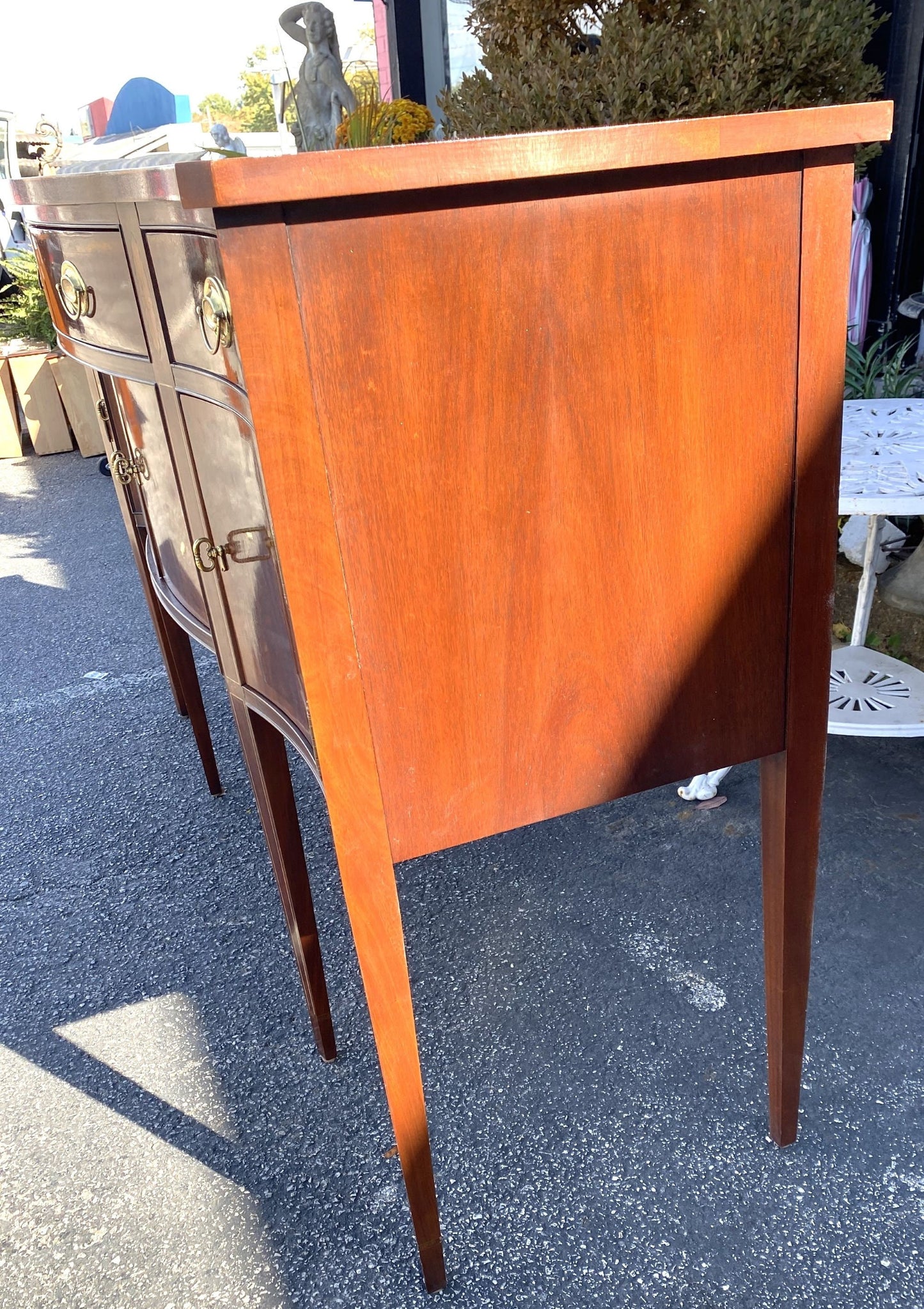Beautiful Hickory Chair Buffet/ Sideboard Historic James River Collection