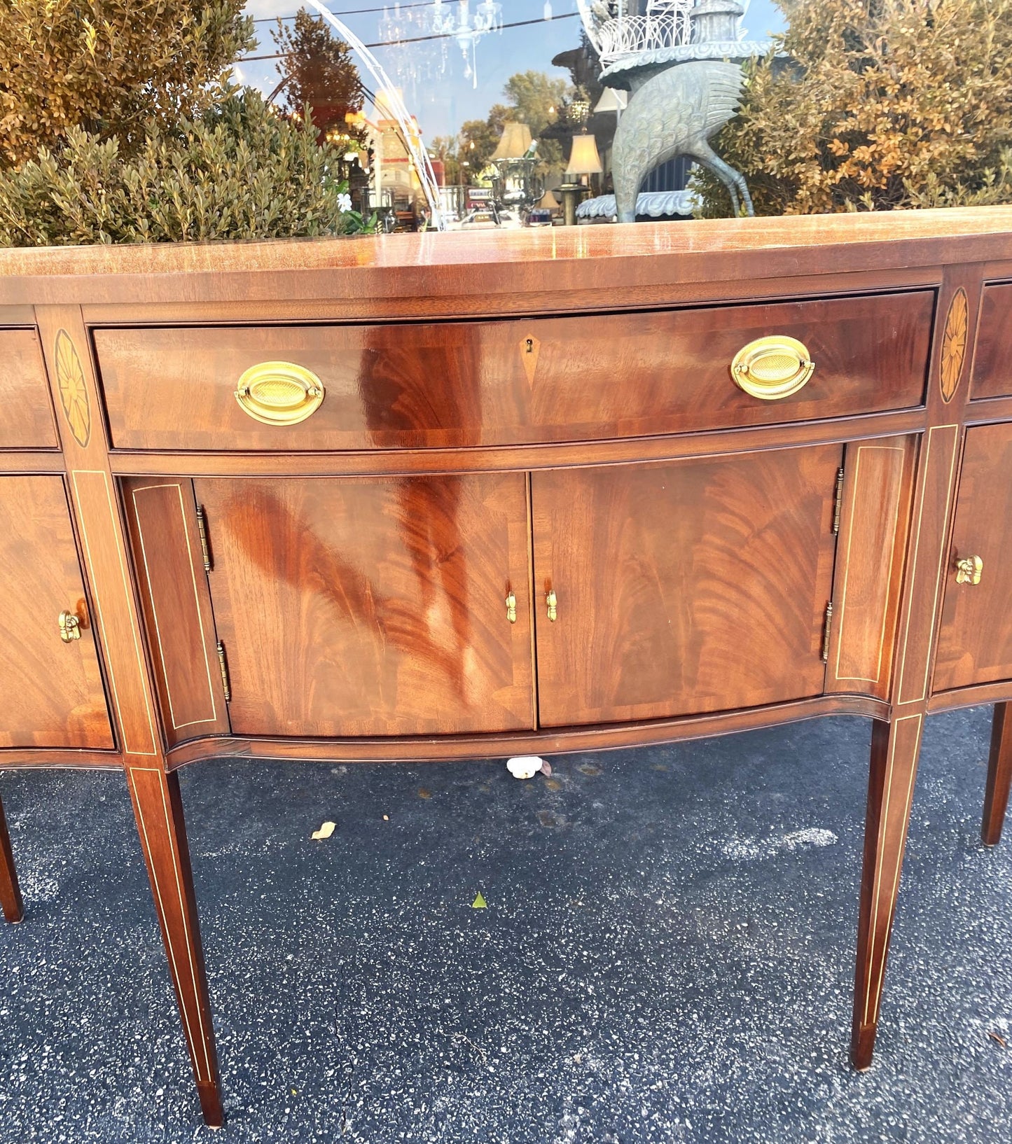Beautiful Hickory Chair Buffet/ Sideboard Historic James River Collection