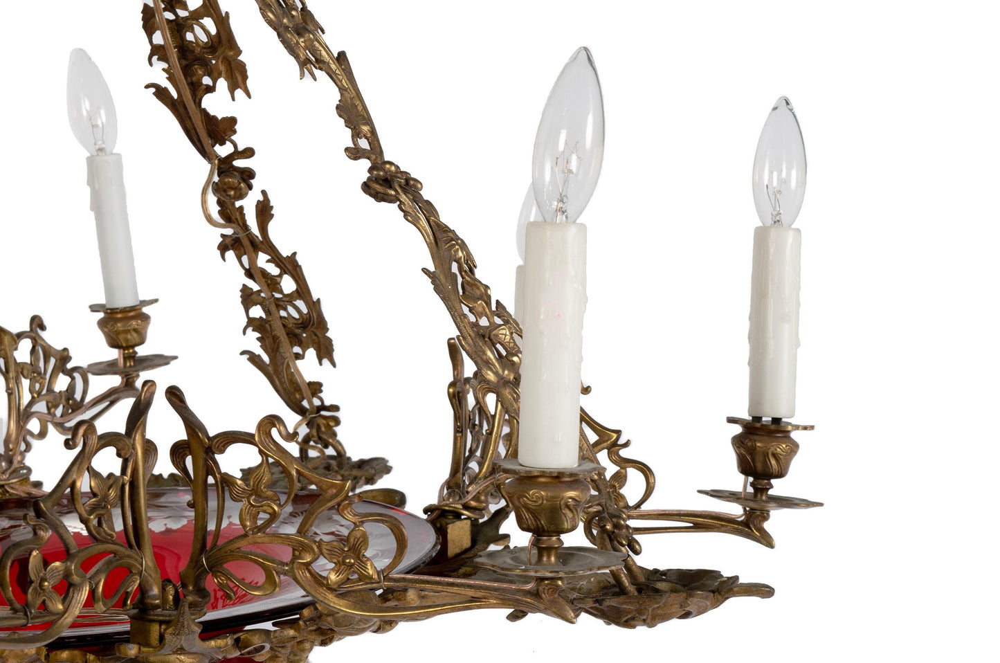 GILT BRONZE FOLIATE EIGHT-LIGHT CHANDELIER