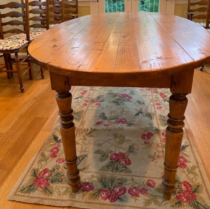 English Pine Oval Farmers Table