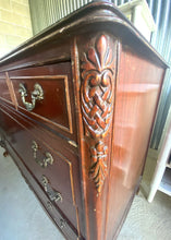 LACQUER DESIGN Your Own Chippendale Chest of Drawers / Dresser