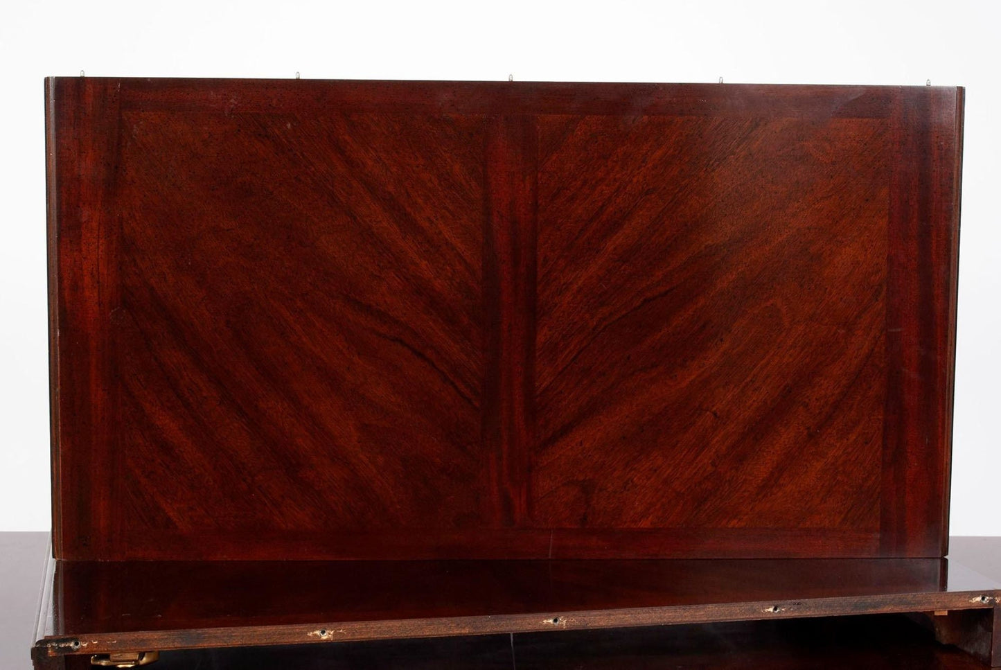 LACQUER DESIGN  Bakers?  Chippendale Style Dining Table