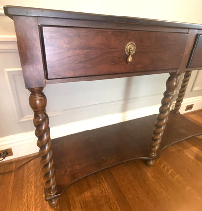 LACQUER DESIGN Your Own Buffet Table
