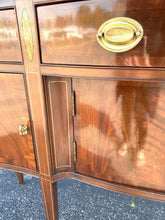 Beautiful Hickory Chair Buffet/ Sideboard Historic James River Collection